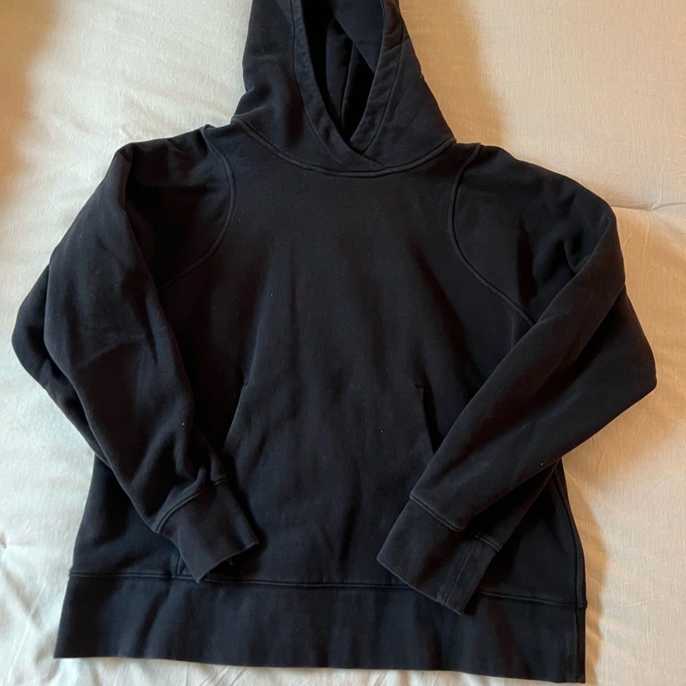 Black lulu hoodie